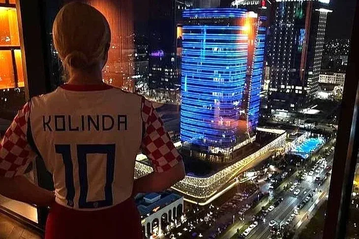 Kolinda u dresu hrvatske