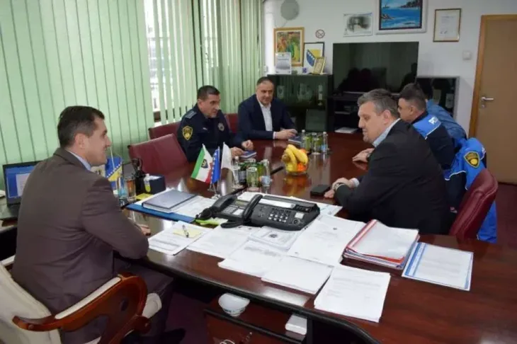 mup zdk i mup usk sastanak/ fena