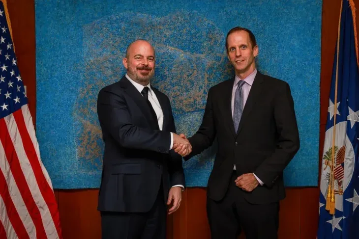 Mark Tervakovski i Ginkel