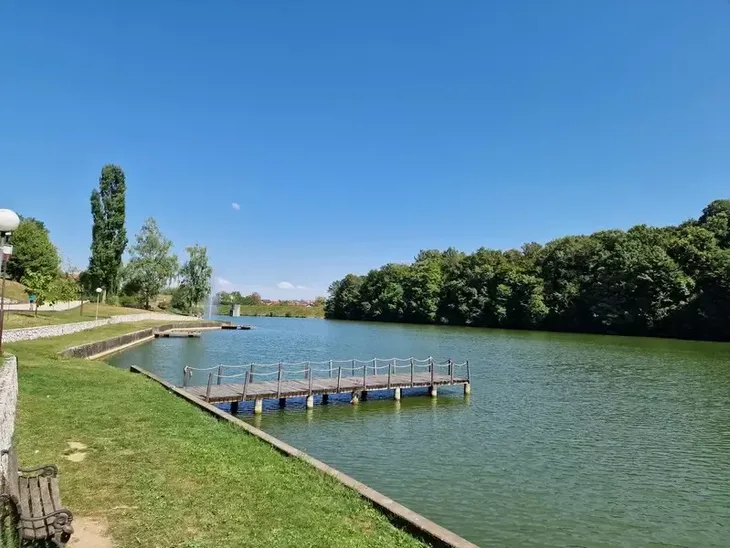 jezero hazna gradacac