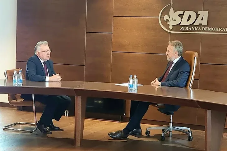Kalabuhov i Izetbegović