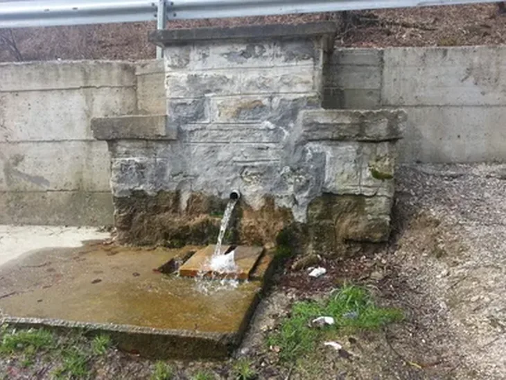 Tuzla javna cesma voda
