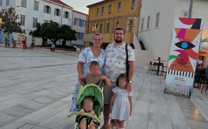 Nenad i Neda Mitrović sa djecom