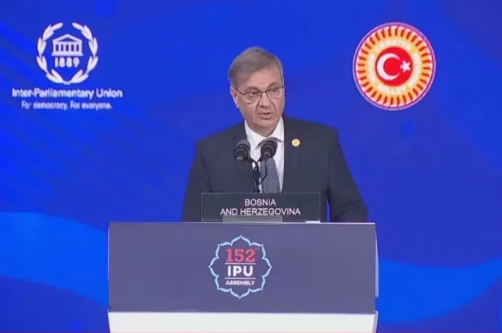 Denis Zvizdic Turska