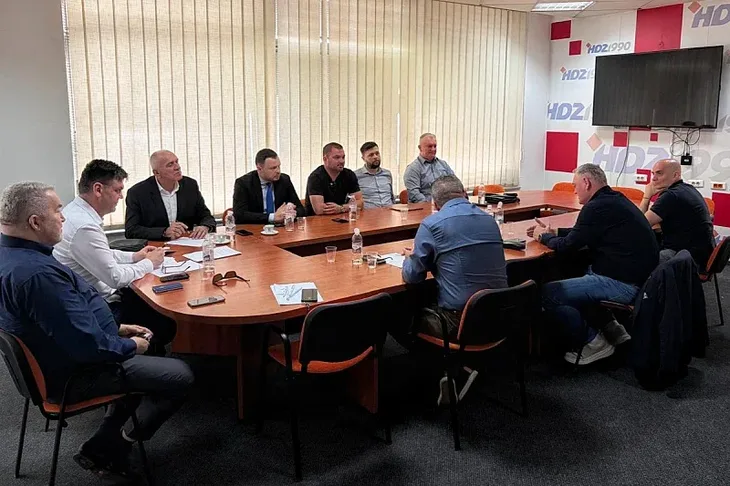 Koalicija pet stranaka u mostaru