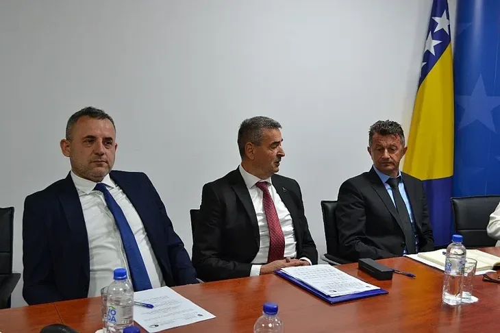 Nikola Perišić, Suad Hasanović i Šimun Novaković