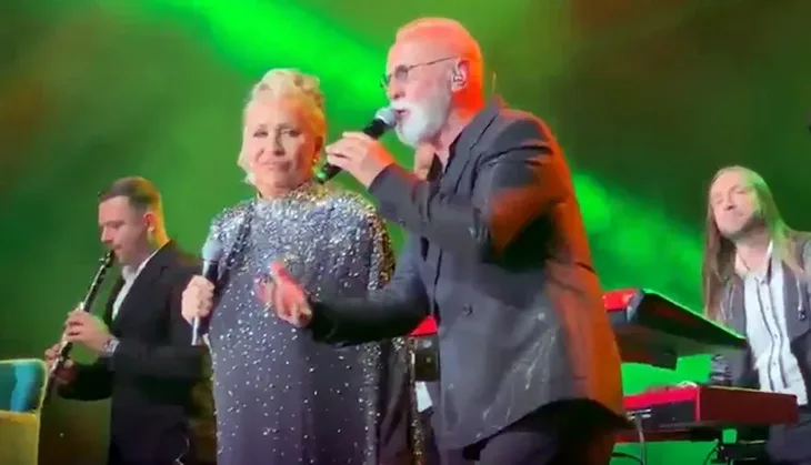 Vesna Zmijanac i Dino Merlin