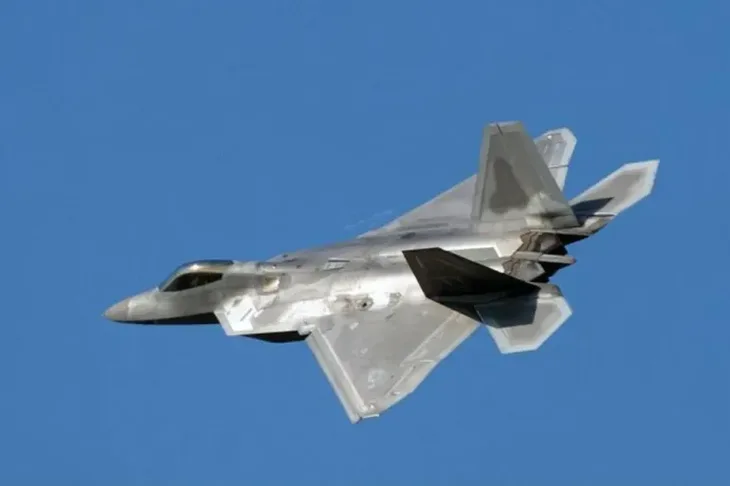 af22 borbeni avioni