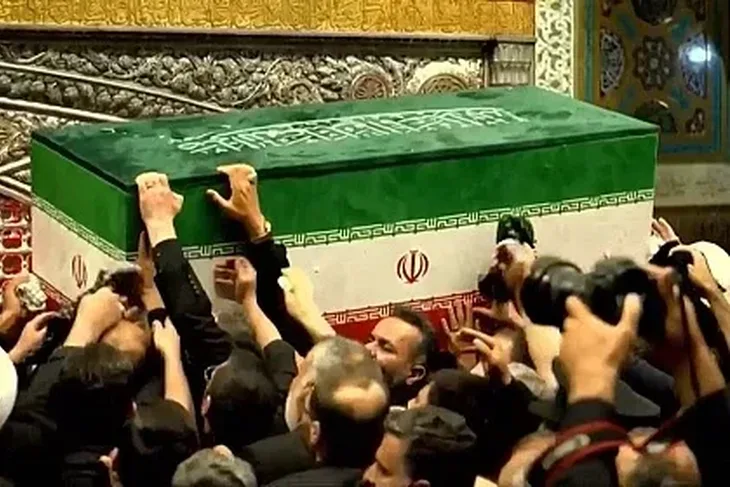 Iran Ali Hamenei 07