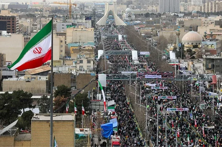 Iran  obilježili godišnjicu pobjede Islamske revolucije 2026