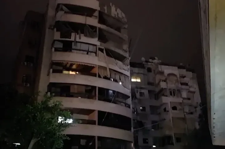 Izrael izveo zracne napade na Bejrut 04