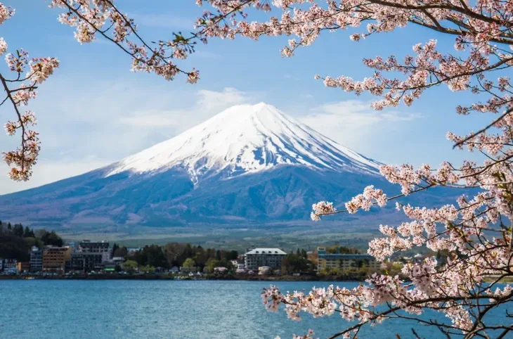 Japan shutterstock 2338183011 f