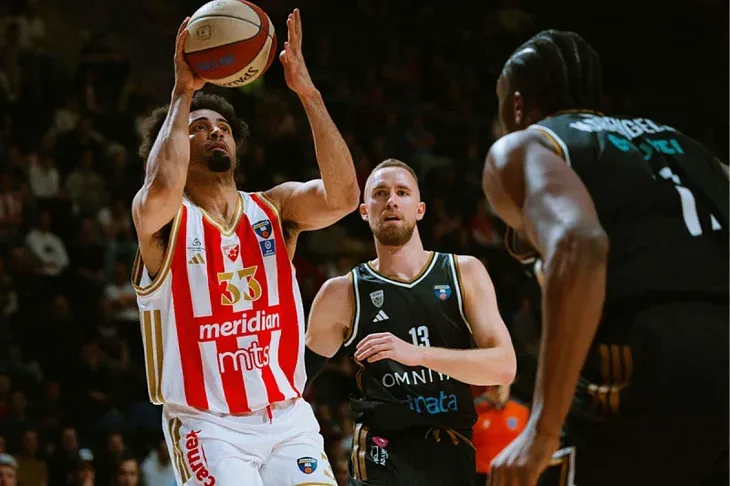 Džanan Musa KK Crvena zvezda Dubai BC