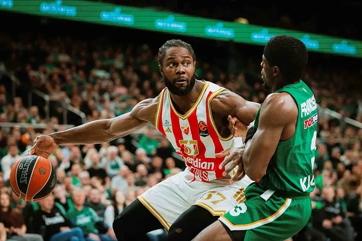 KK Crvena zvezda Žalgiris Foto: KK Crvena zvezd