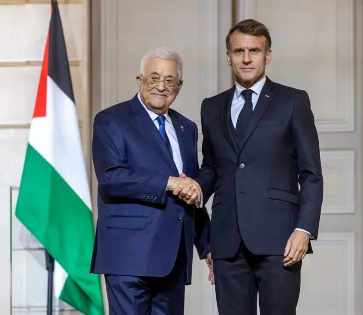 Macron Mahmoud Abbas