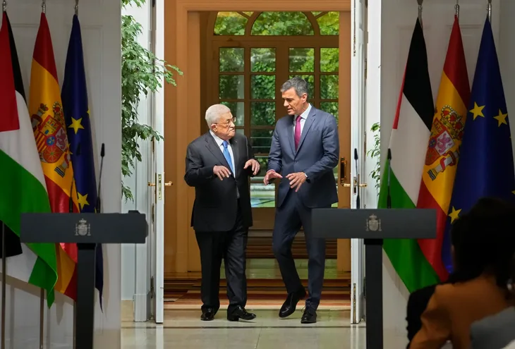 Mahmoud Abbas Pedro Sanchez