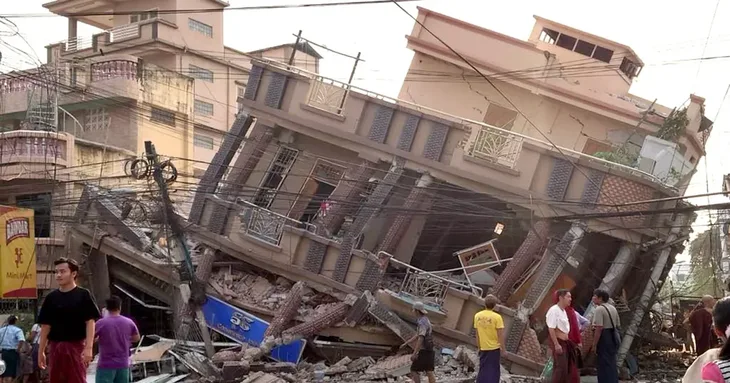 Mijanmar  zemljotres foto X