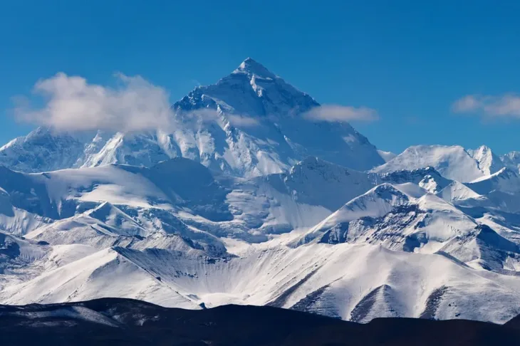 Mount Everest https://altezzatravel.com/