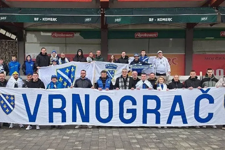 Navijaci iz Krajine koji su krenuli na utakmicu