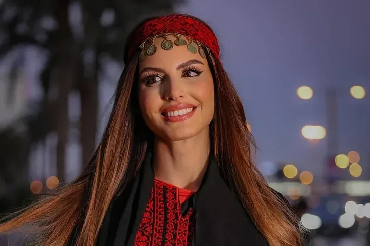 Palestina Miss Universe Nadeen Ayoub