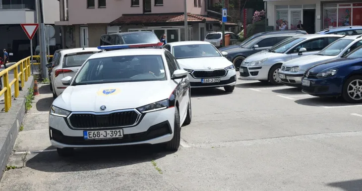 Policija MUP ZDK zenica