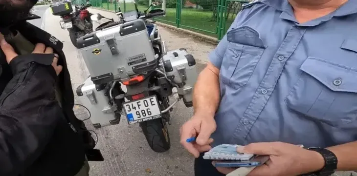 Policija mito