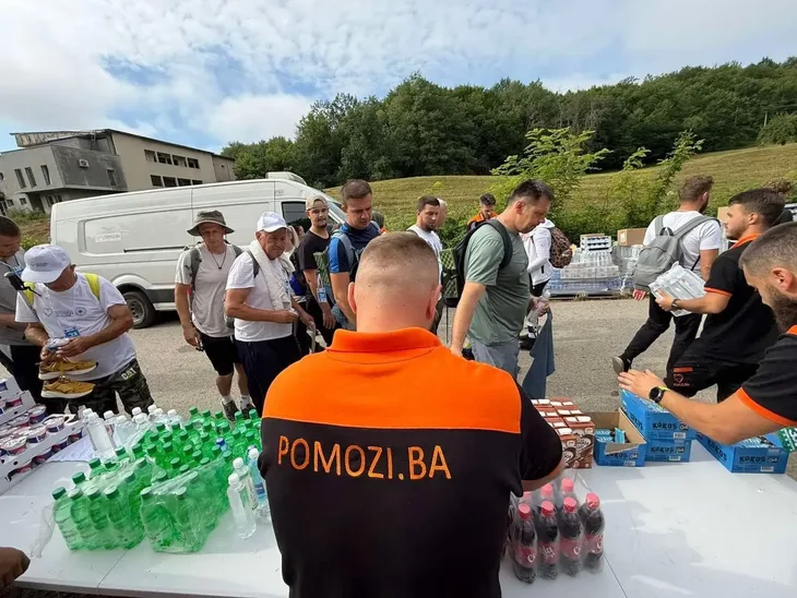 Pomozi ba mars mira foto FB 1bbbd1602e