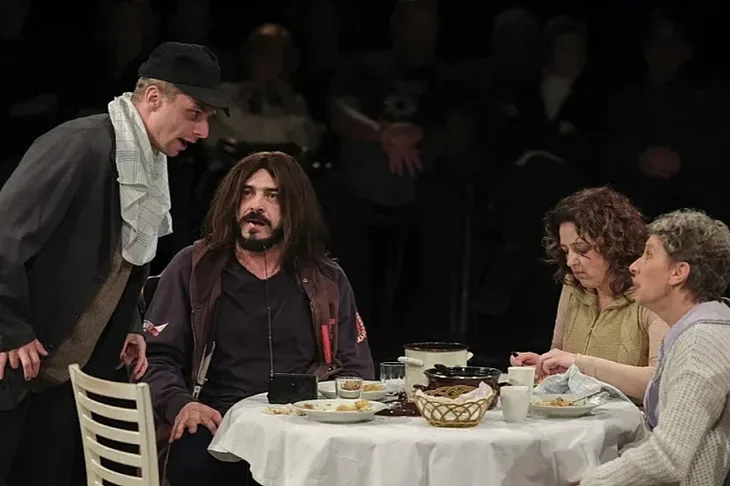 Predstava Mirna Bosna