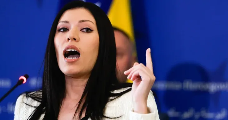 Sanja Vulic 05