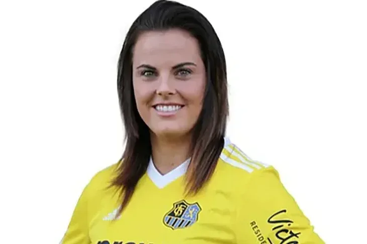 Tamara Mendler igrala je za Saarbrucken