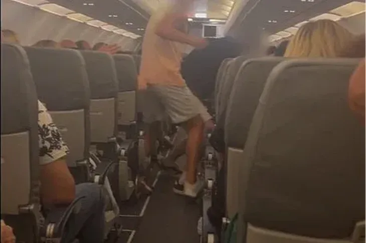 Tuca u avion 07 Brutalna tucnjava na letu iz Zagreba za Malmo