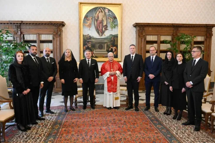 Zeljko Komsic Zeljka Cvijanovic Denis Becirovic papa Lav