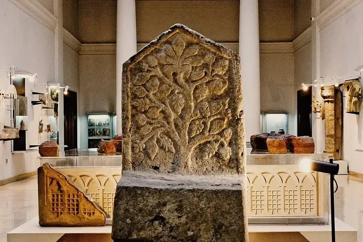 Zemaljski muzej Bosne i Hercegovine predstavio tron Jelena Gruba povodom Dana zena