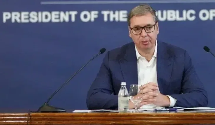 Aleksandar Vučić 08