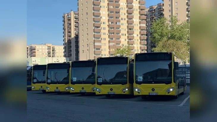 Autobusi