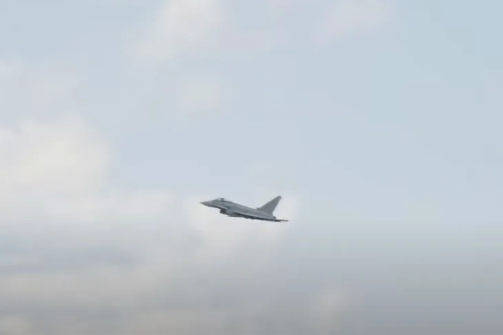 Avion