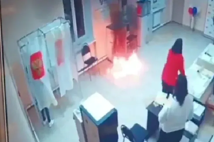 rusija izbori paljenje izbornog mjesta