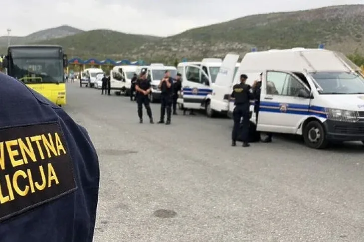 policija sukob navijaca foto muphr