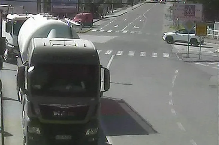 Granični prijelaz Bosanski Brod
