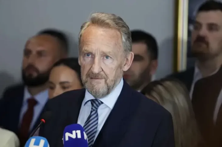 Bakir izetbegovic