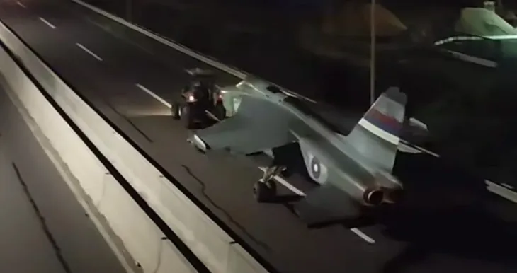 Banja luka avion traktor Traktor rashodovani borbeni avion