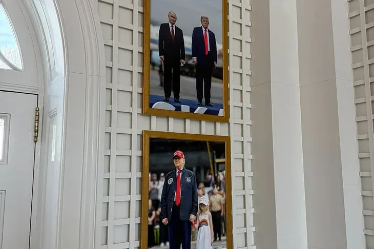 Donald trump Fotografija s Putinom dobila posebno mjesto