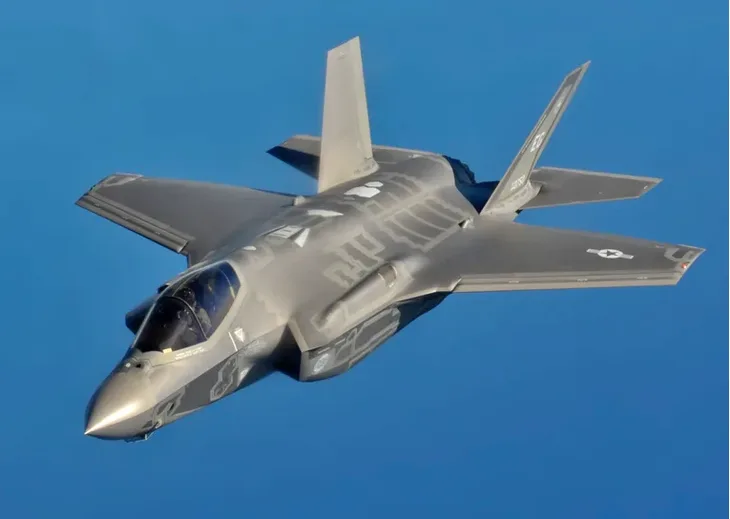 F35