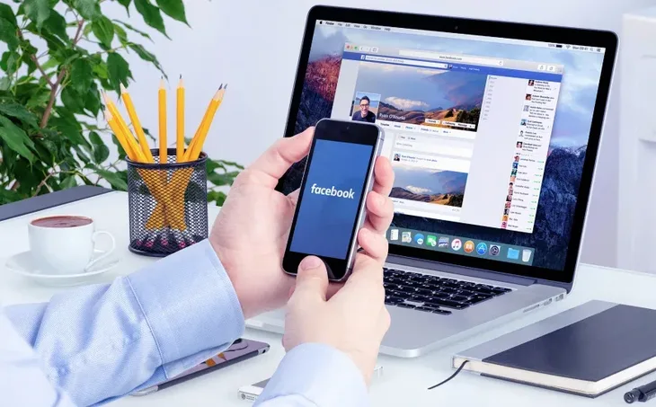 Facebook 7104152