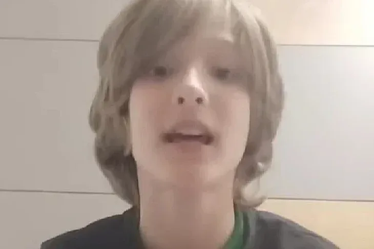 Heklanje Viktor Mitic