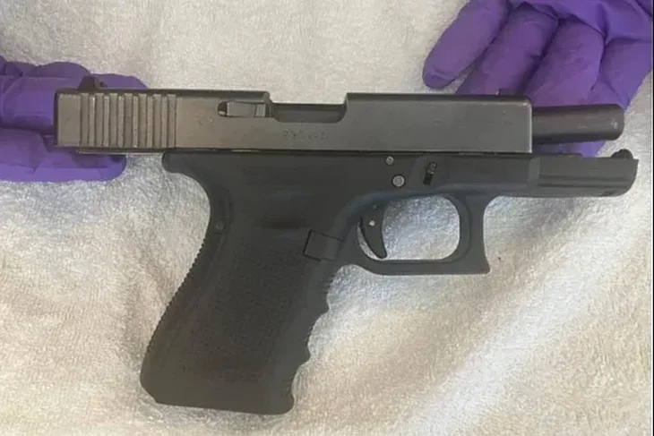 Pistolj