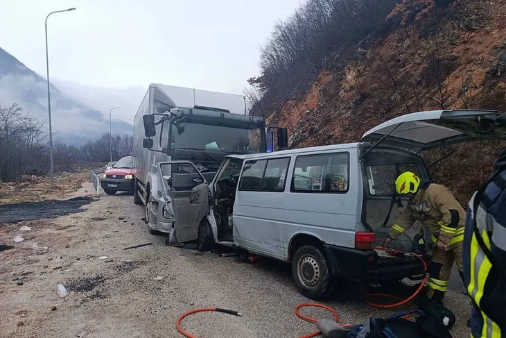 Saobracajna nesreca sarajevo pale 02