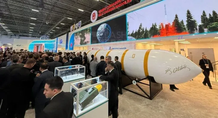 Turska raketa 05 Yildirimhan