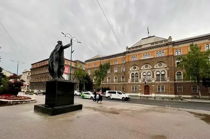 Tvrtko spomenik