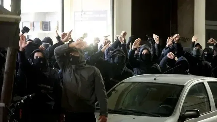 Zagreb maskirani muskarci